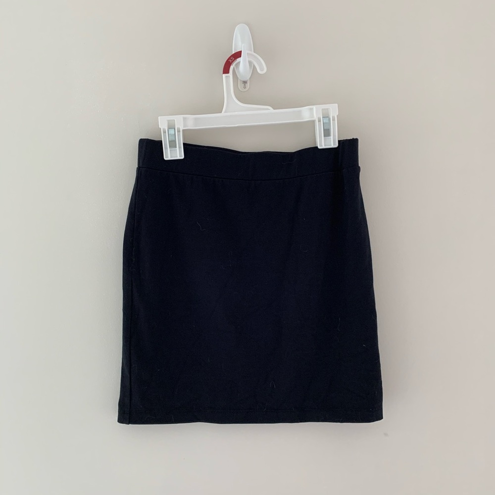 🖤Forever 21 Black Mini Skirt🖤